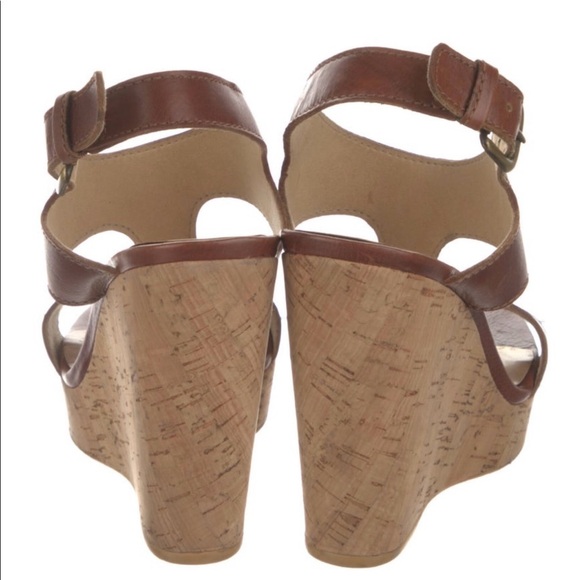 Stuart Weitzman
Leather Slingback Sandals - Picture 2 of 6